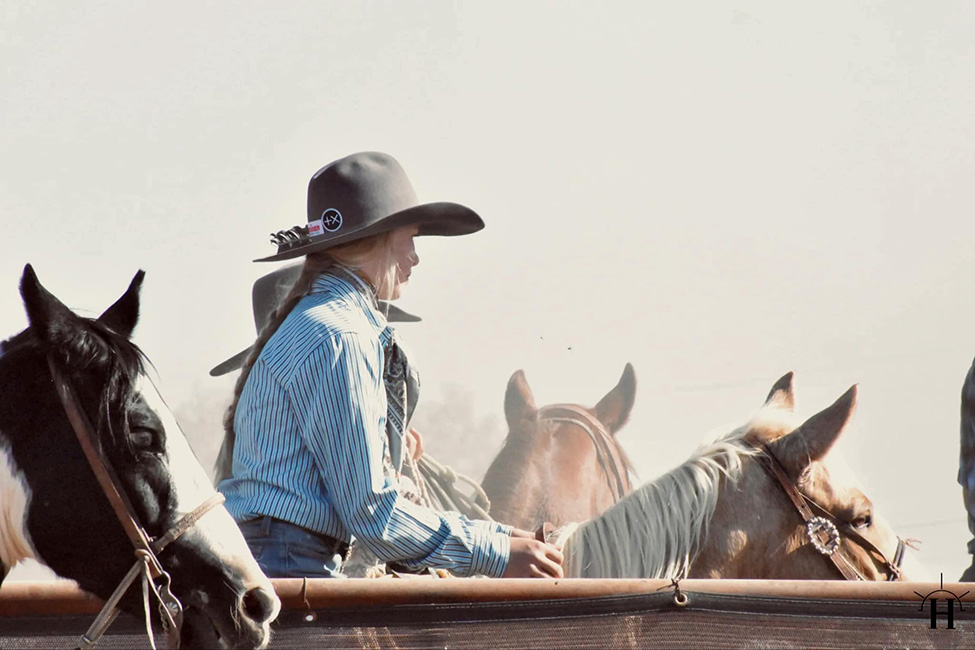 Brie Dietrich of the Arizona Wildflowers and Lu - photo © Western Wind Media