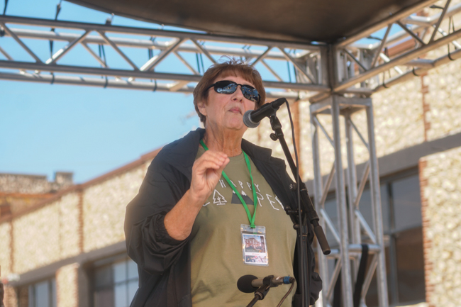 Dell Davis at the 2025 Bluegrass & Chili Festival in Oklahoma - photo © Pamm Tucker