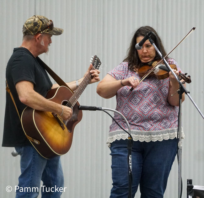 Inaugural Lee Stoneking Memorial Fiddle Contest in Clinton, MO (5/24/25) - photo © Pamm Tucker