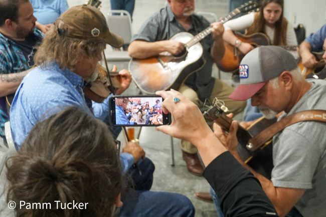 Inaugural Lee Stoneking Memorial Fiddle Contest in Clinton, MO (5/24/25) - photo © Pamm Tucker
