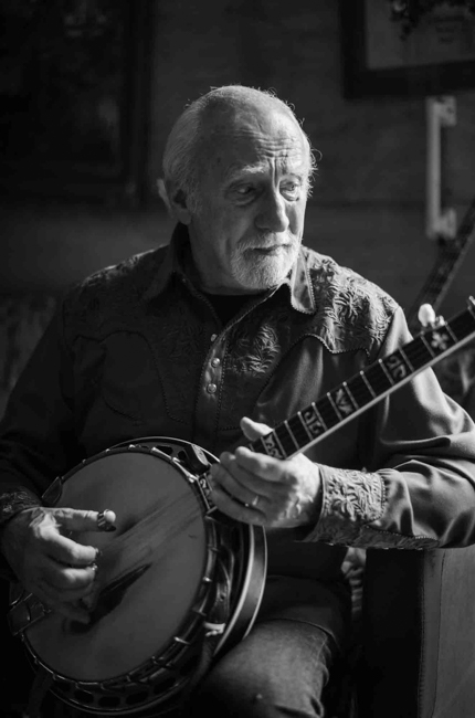 Greg Cahill with Special Consensus backstage at Pickin' in Parsons 2025 - photo © Jeromie Stephens