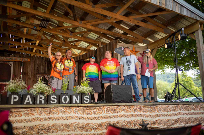 Pickin' in Parsons 2025 - photo © Jeromie Stephens