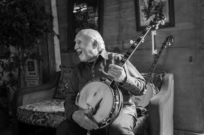 Greg Cahill with Special Consensus backstage at Pickin' in Parsons 2025 - photo © Jeromie Stephens