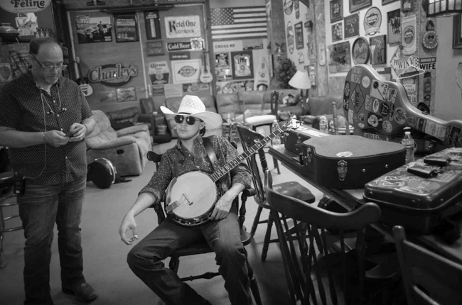 Jack Brown with Dave Adkins & Mountain Soul backstage at Pickin' in Parsons 2025 - photo © Jeromie Stephens
