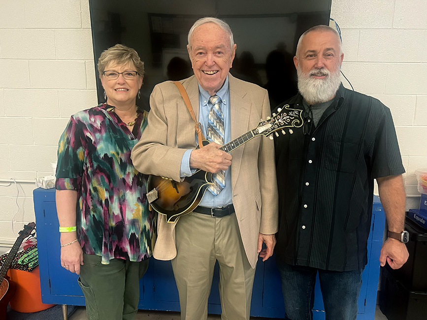 Jerry Stuart at the 2023 Granite Quarry Fiddlers' Convention with two of his children, Sherry and Doug - photo by Gary Hatley